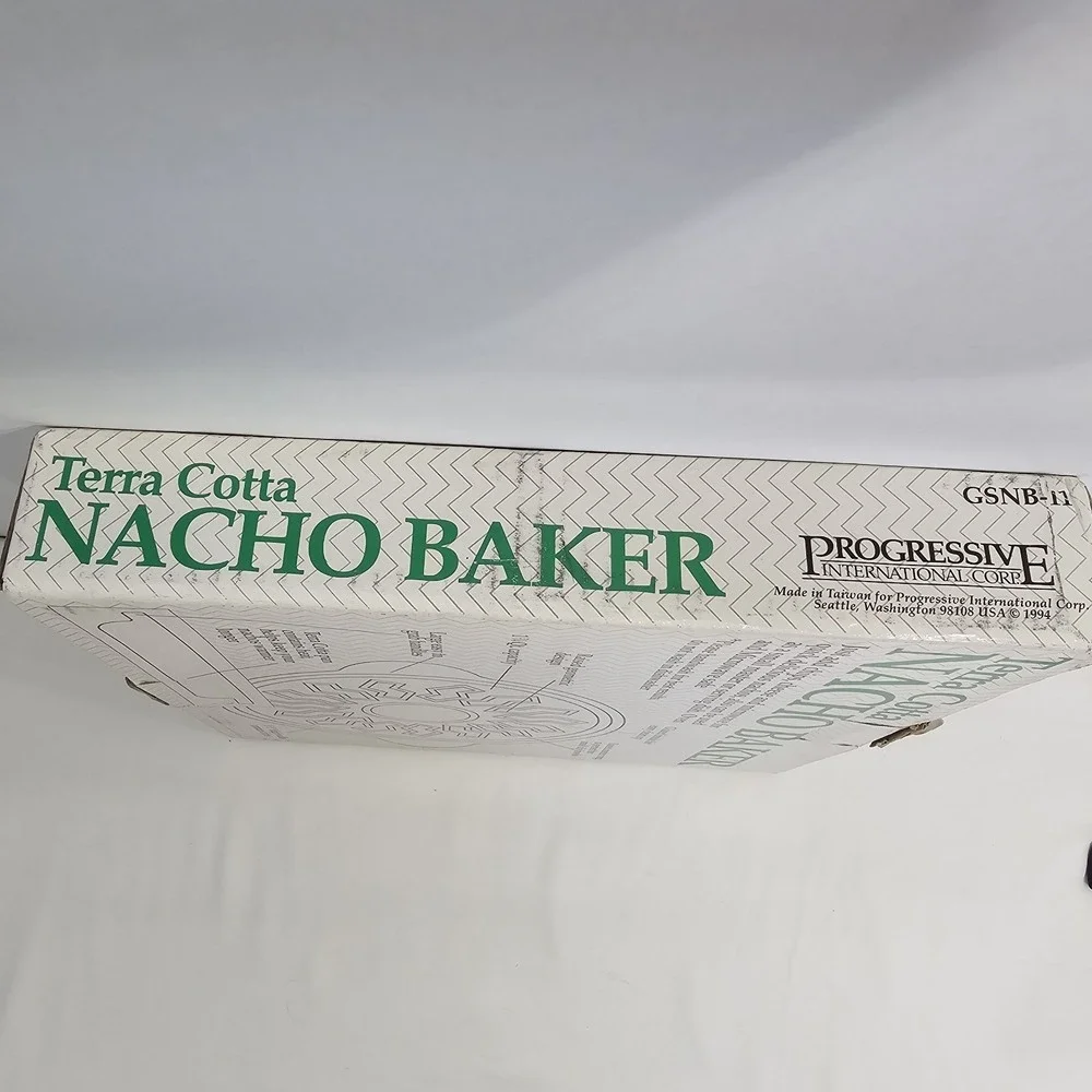 Vintage Pregressive  Terra Cotta Nacho Baker Platter New In Box  11